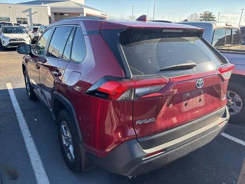 2022 Toyota RAV4 Hybrid LE