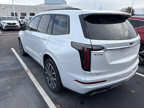 2021 Cadillac XT6 Sport AWD