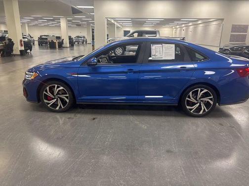 2024 Volkswagen Jetta GLI 2.0T Autobahn