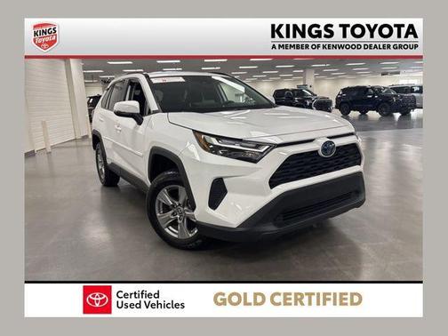 Ice Cap 2024 Toyota RAV4 Hybrid LE