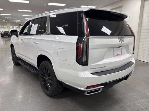 2023 Cadillac Escalade Premium Luxury