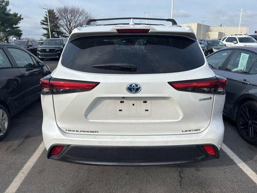 2023 Toyota Highlander Hybrid Limited