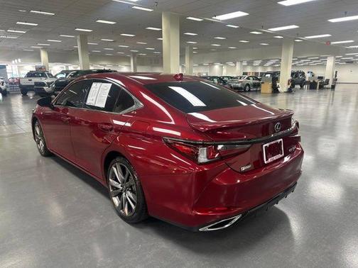 Matador Red Mica 2020 Lexus ES 350 F Sport