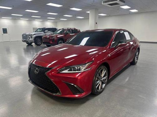 Matador Red Mica 2020 Lexus ES 350 F Sport