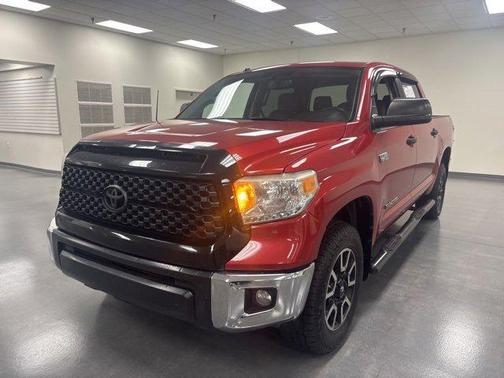 2014 Toyota Tundra SR5