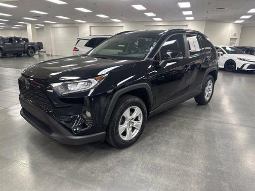Midnight Black Metallic 2019 Toyota RAV4 XLE