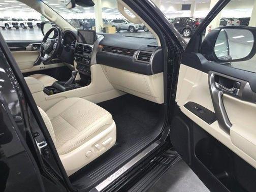 2023 Lexus GX 460 Base