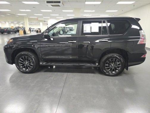 2023 Lexus GX 460 Base