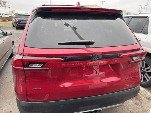 2025 Toyota Grand Highlander Platinum