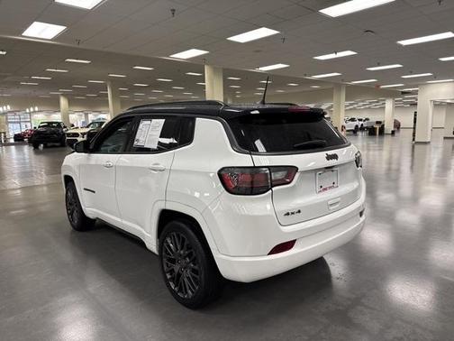 2022 Jeep Compass Altitude