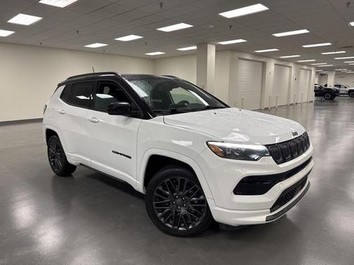 2022 Jeep Compass Altitude
