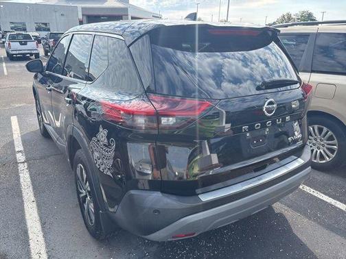 Super Black 2021 Nissan Rogue SV