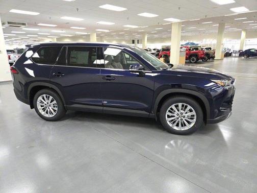 2026 Toyota Grand Highlander Platinum