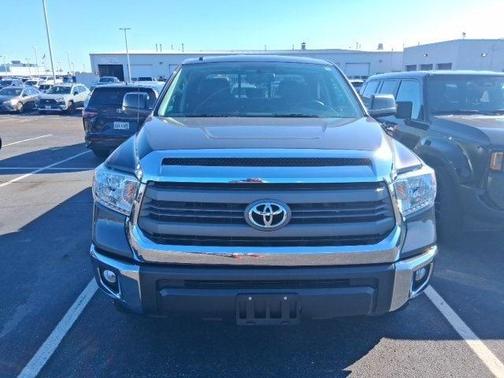 2014 Toyota Tundra SR5