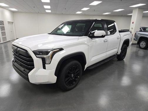 Ice 2026 Toyota Tundra SR5