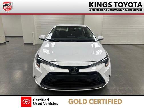 Ice 2023 Toyota Corolla LE