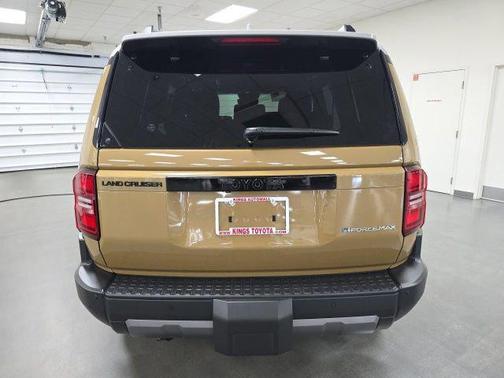 Trail Dust/Gray Scape 2024 Toyota Land Cruiser Base