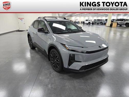 Cement 2026 Toyota C-HR XSE