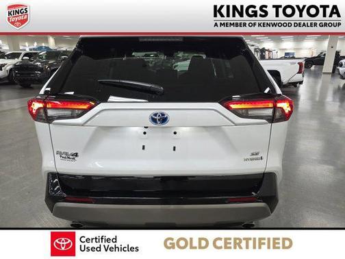 2024 Toyota RAV4 Hybrid SE