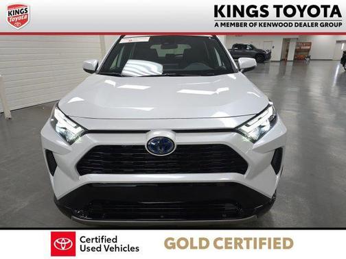 2024 Toyota RAV4 Hybrid SE