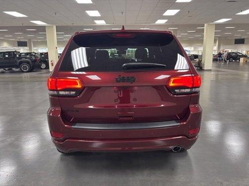 2020 Jeep Grand Cherokee Altitude