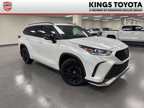 2025 Toyota Highlander XSE