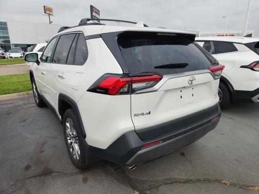 2021 Toyota RAV4 Limited