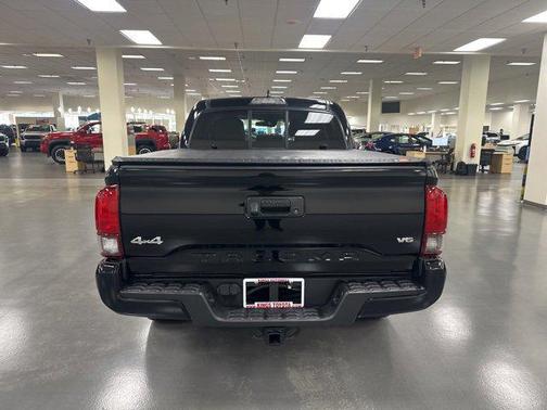 2019 Toyota Tacoma SR