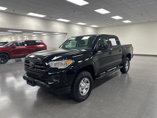 2019 Toyota Tacoma SR