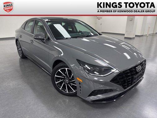 2022 Hyundai SONATA Limited