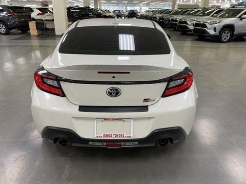 2023 Toyota GR86 Premium