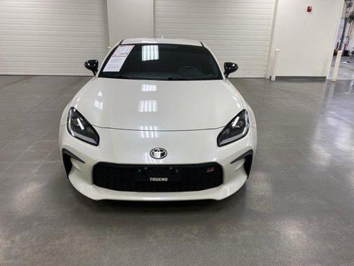 2023 Toyota GR86 Premium