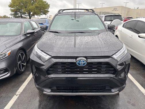 2024 Toyota RAV4 Hybrid SE