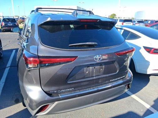 2020 Toyota Highlander Platinum