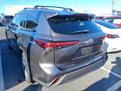 2020 Toyota Highlander Platinum