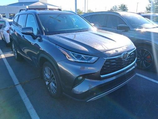 2020 Toyota Highlander Platinum