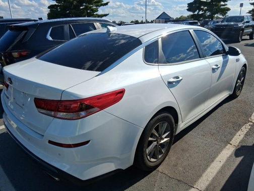 2019 Kia Optima LX