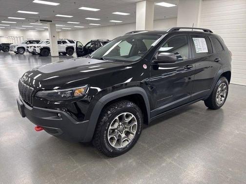 2020 Jeep Cherokee Trailhawk