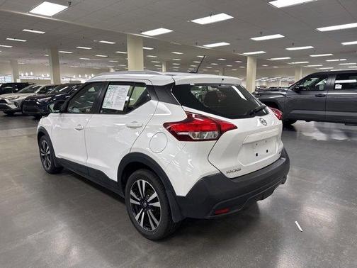 2019 Nissan Kicks SV