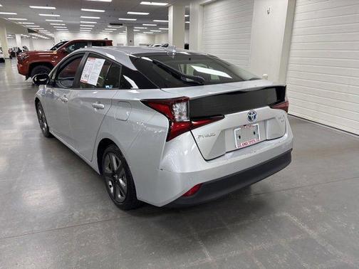2022 Toyota Prius XLE