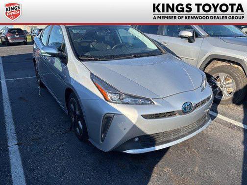 2022 Toyota Prius XLE