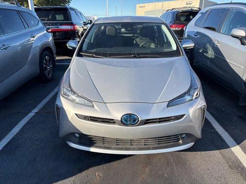 2022 Toyota Prius XLE