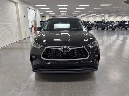 2026 Toyota Highlander Limited