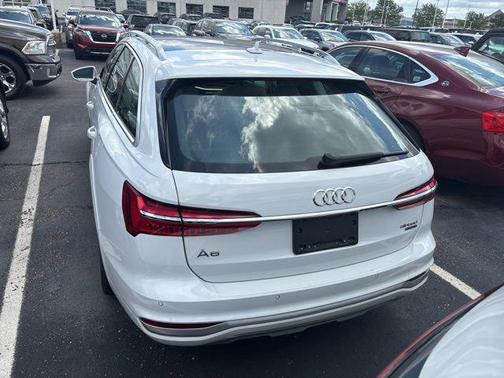 Glacier White Metallic 2022 Audi A6 55 Prestige