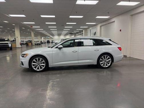 Glacier White Metallic 2022 Audi A6 55 Prestige