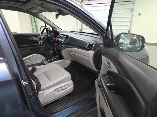 Steel Sapphire Metallic 2019 Honda Pilot EX-L