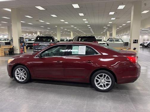 Butte Red Metallic 2015 Chevrolet Malibu 1LT