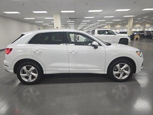 2020 Audi Q3 45 Premium Plus