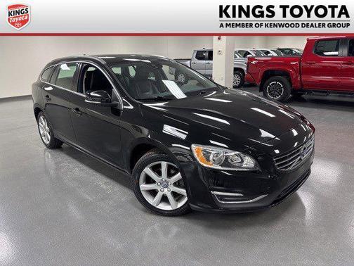 2016 Volvo V60 T5 Drive-E Premier