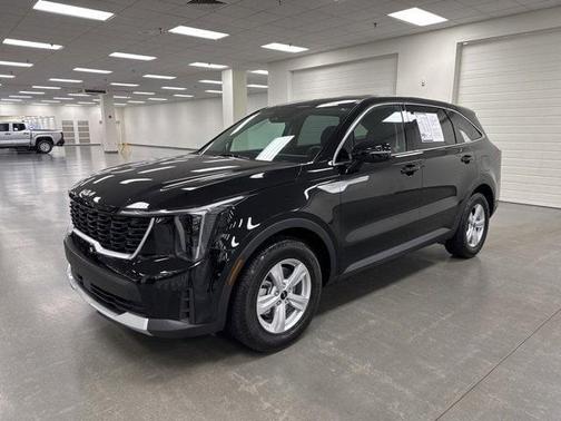 2024 Kia Sorento LX